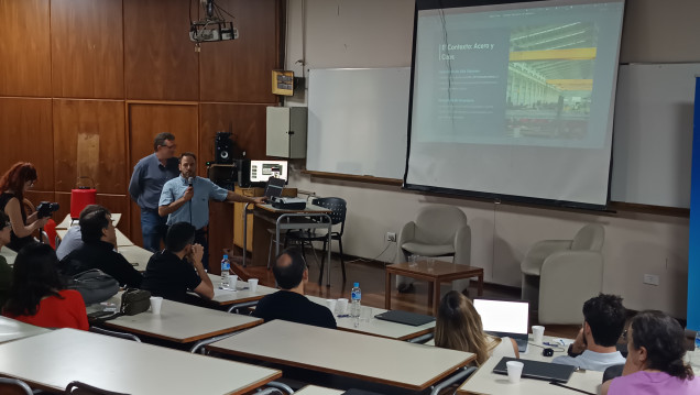 imagen Se realizó el HackIAton Notion + IA en Económicas 