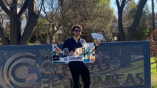 imagen La Facultad celebra a sus nuevos egresados/as