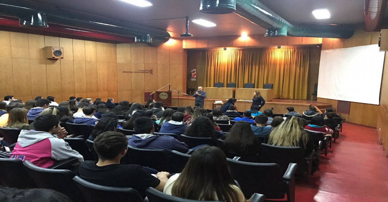 imagen Recibimos más de 250 alumnos en "Facultad Abierta" 