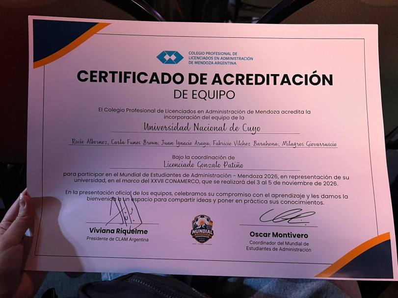imagen El equipo de Ciencias Económicas inició su participación en el Mundial de Estudiantes de Administración 2026