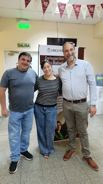 imagen La Facultad celebra a sus nuevos egresados/as