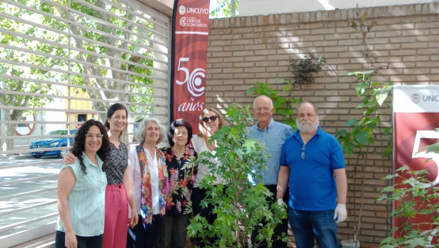 imagen La Delegación San Rafael continúa con la plantación de árboles