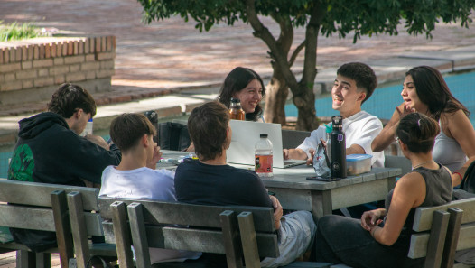 imagen Ingreso 2026: conocé la toda la información para comenzar a estudiar en la Económicas