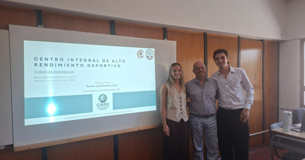 La Facultad celebra a sus nuevos egresados/as - Facultad de Ciencias ...