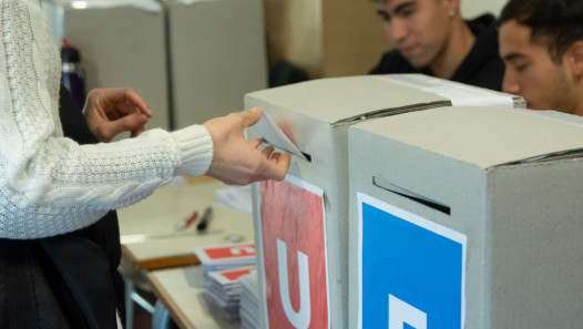 imagen La FCE convoca a voluntarios/as para desempeñarse como autoridades de mesa en las elecciones generales