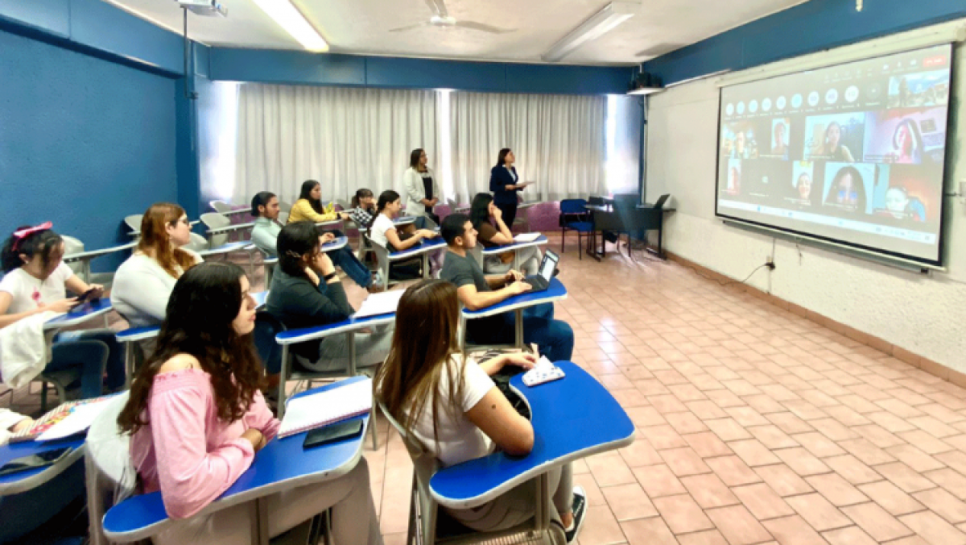 imagen Clases Espejos UACJ