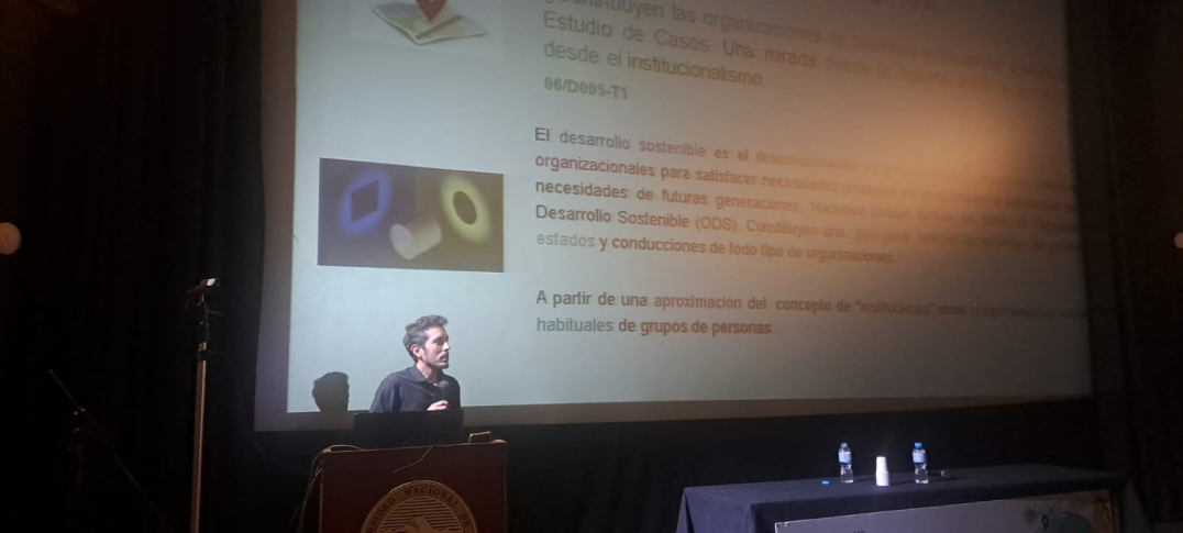 imagen La Facultad de Ciencias Económicas participó en las XXVIII Jornadas de Investigación de la UNCUYO