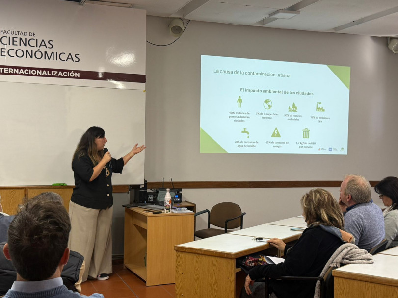 imagen Un espacio para pensar en el desarrollo sostenible: se realizó el encuentro "Ecosistemas Urbanos y Gobernanzas para el Desarrollo Sostenible"