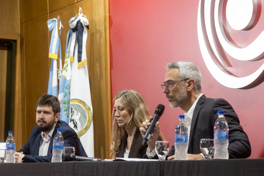 imagen La educación financiera también se aprende: se realizaron las Jornadas de Educación Financiera para estudiantes y docentes
