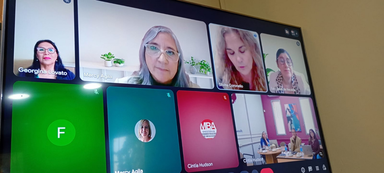 imagen El Doctorado en Ciencias Económicas tiene una nueva egresada