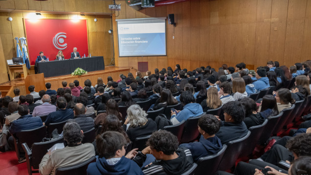 imagen La educación financiera también se aprende: se realizaron las Jornadas de Educación Financiera para estudiantes y docentes