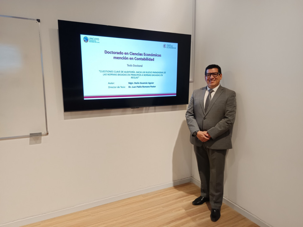 imagen El Doctorado en Ciencias Económicas celebra un nuevo egresado