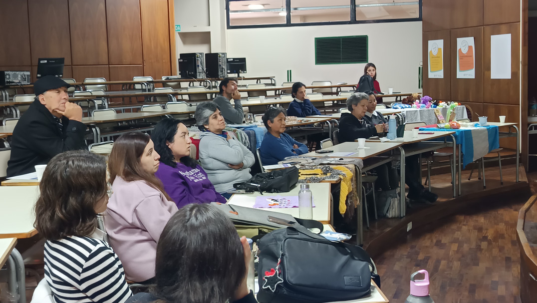 imagen Estudiantes de la Facultad realizaron capacitaciones para emprendedores del departamento de Guaymallén