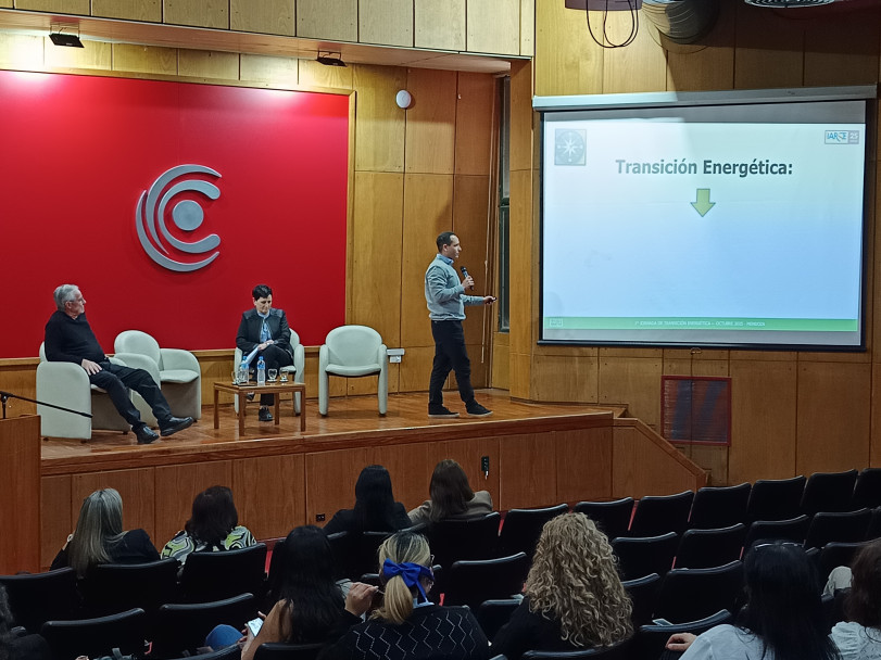 imagen Se realizó la 1° Jornada de Transición Energética en la Facultad