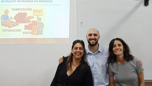 imagen La Facultad celebra a sus nuevos egresados/as