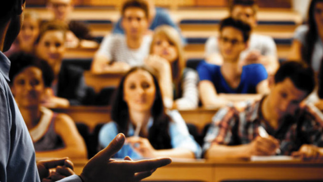 imagen Defensa Trabajo Final de Grado - Licenciatura en Administración