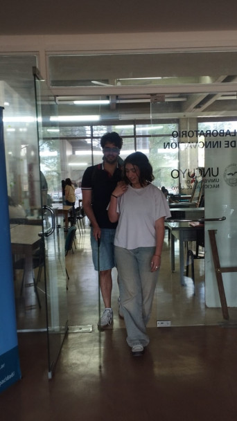 imagen Estudiantes y personal de la Facultad se capacitaron en discapacidad