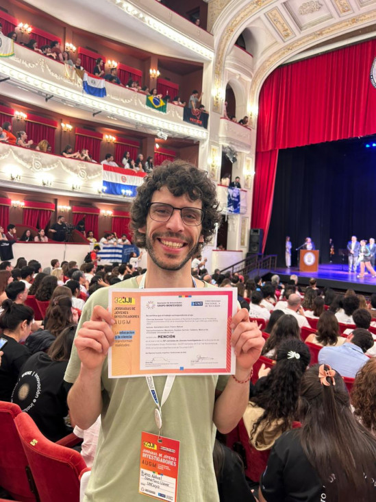 imagen Egresado y docente adscripto de nuestra facultad fue distinguido en las XXXII Jornadas de Jóvenes Investigadores de AUGM