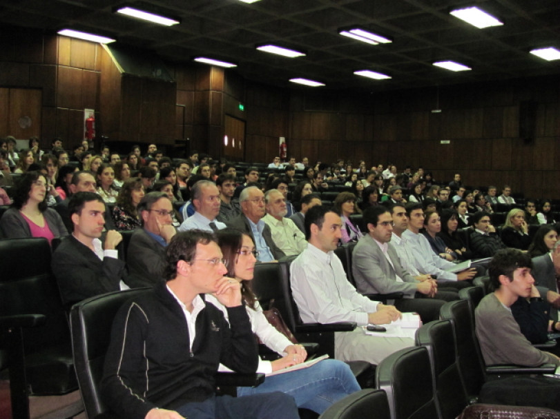 imagen Especialistas del BCRA brindaron su primera conferencia