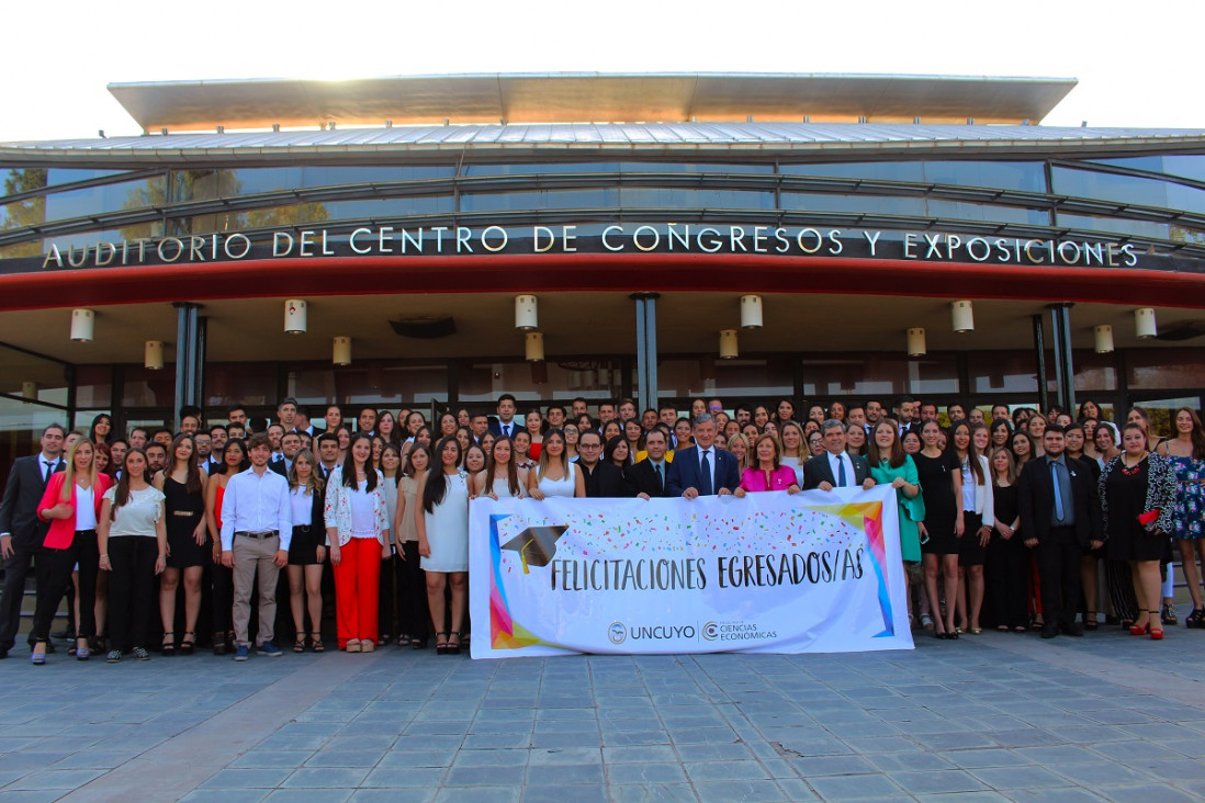 imagen Se realizó el Acto de Colación de Grado de la promoción 2018/2019