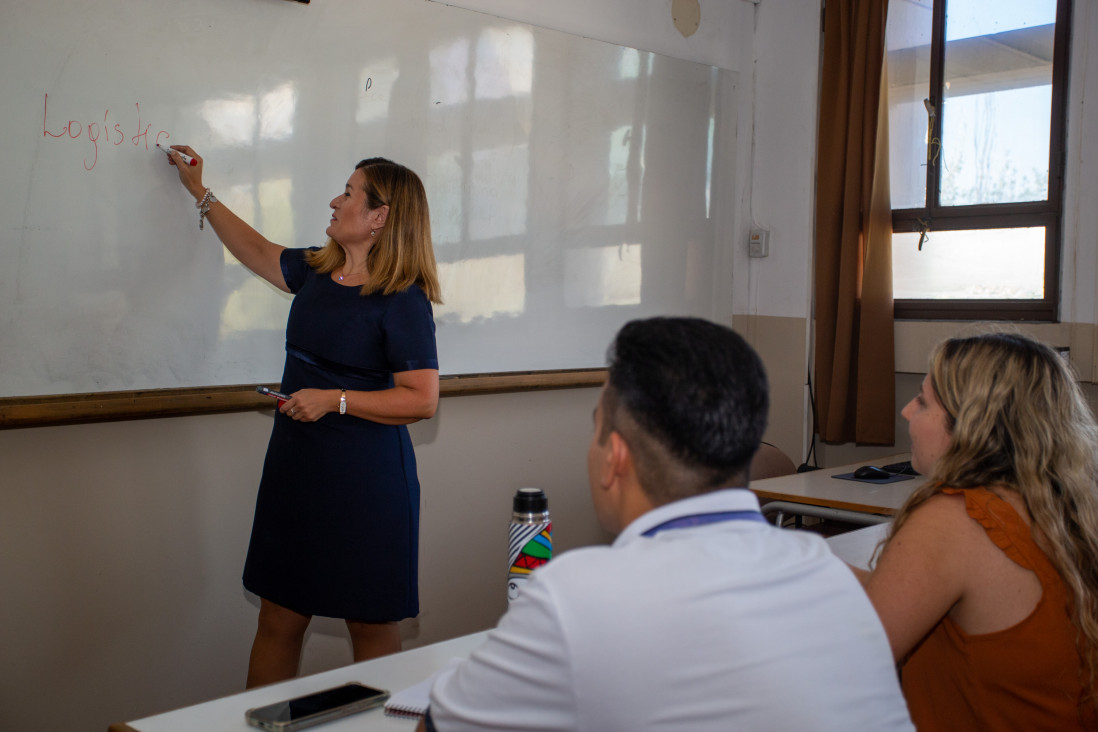 imagen Convocatoria docente para realizar tutorías para mejora del egreso 2023