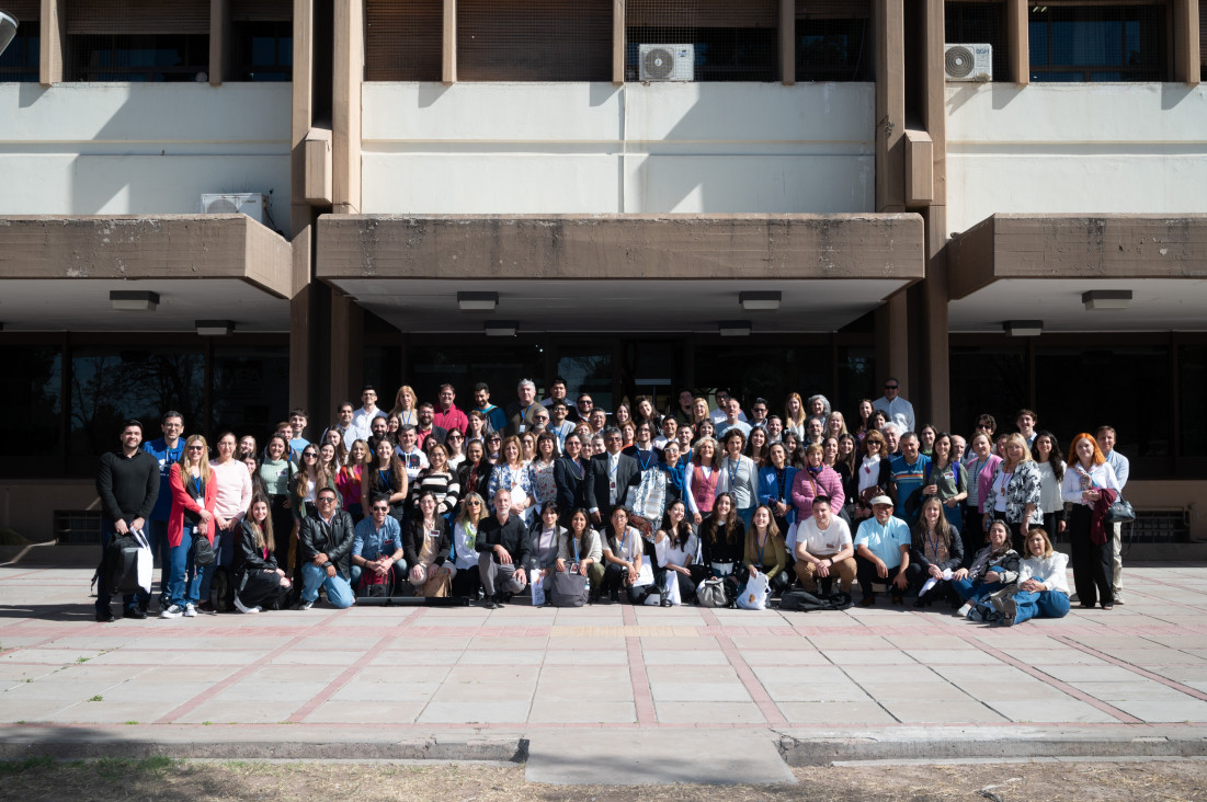 imagen Concluyó el 50 Coloquio Argentino de Estadística y la VIII Jornada de Educación Estadística "Martha Aliaga"