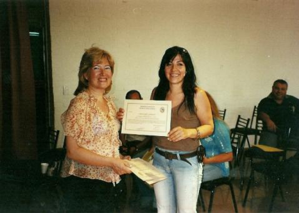 imagen Alumna avanzada de la Facultad nos representó en el 12° Congreso ASET en la UBA      