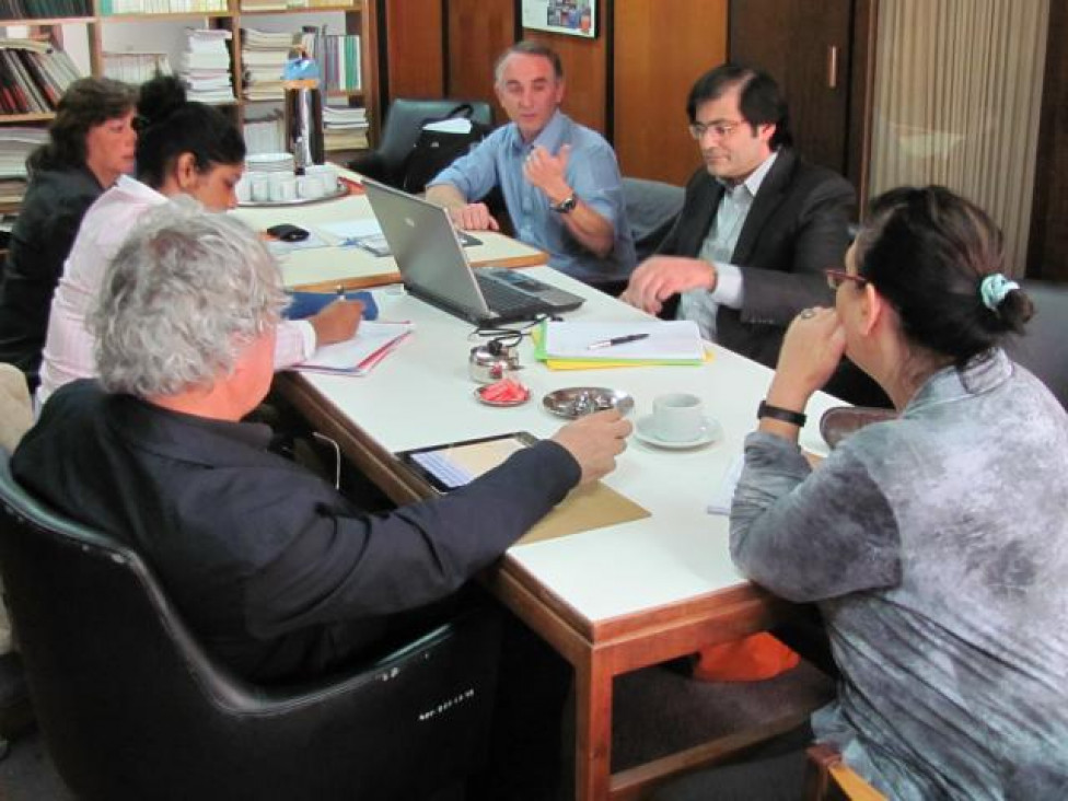 imagen La Facultad coordina actividades con Universidad francesa