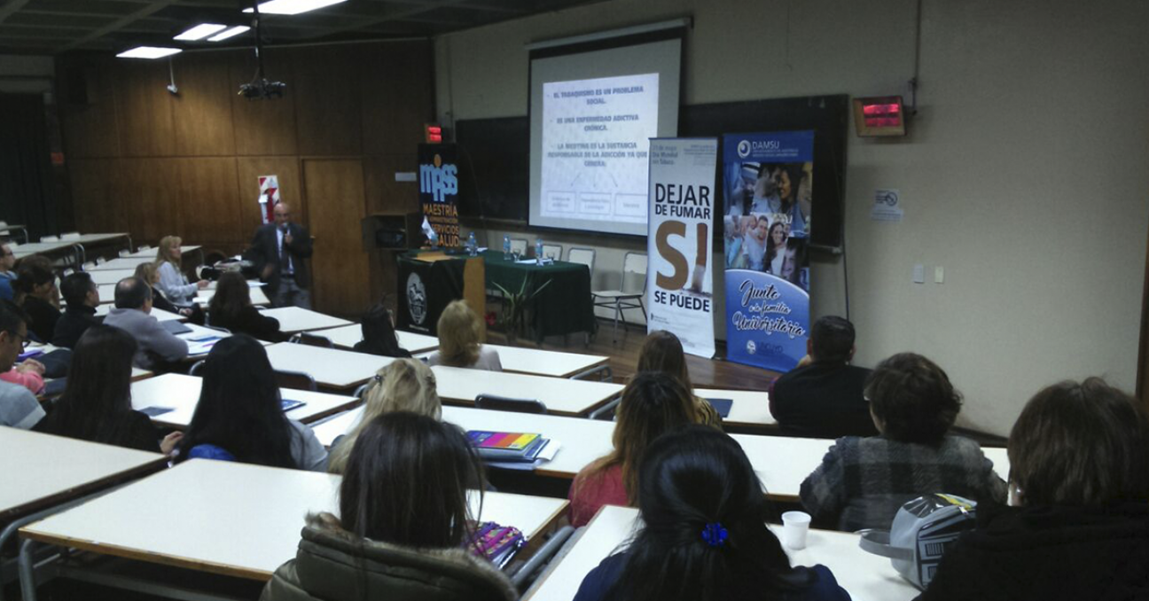 imagen Se realizó la jornada "El tabaquismo desde la economía y la gestión de la salud"