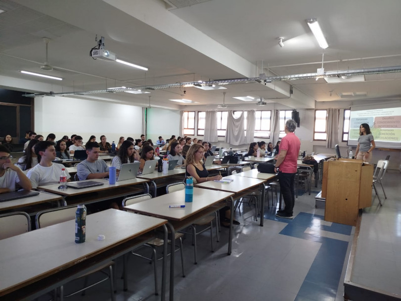 imagen El Programa Lideres brindó una charla a estudiantes de la Lic. en Administración