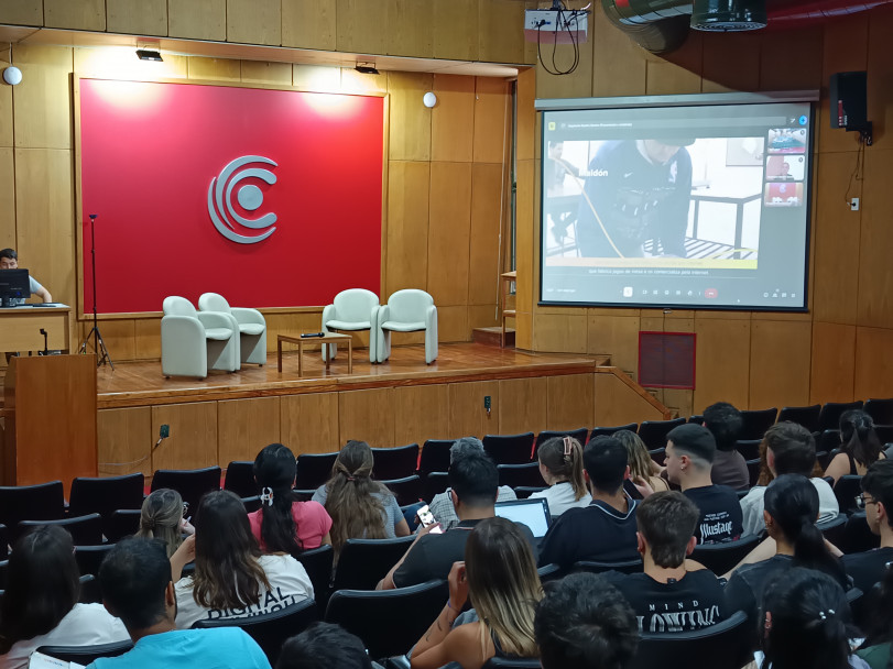 imagen Estudiantes de logística participaron de un ciclo de charlas con empresas