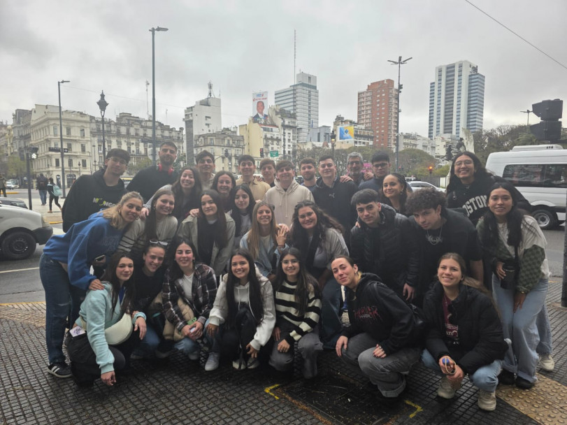imagen Estudiantes de Logística realizaron su viaje de estudios por Buenos Aires