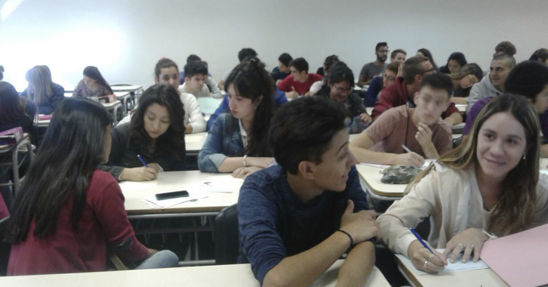 imagen LA FACULTAD DE CIENCIAS ECONÓMICAS RECIBE A SUS INGRESANTES